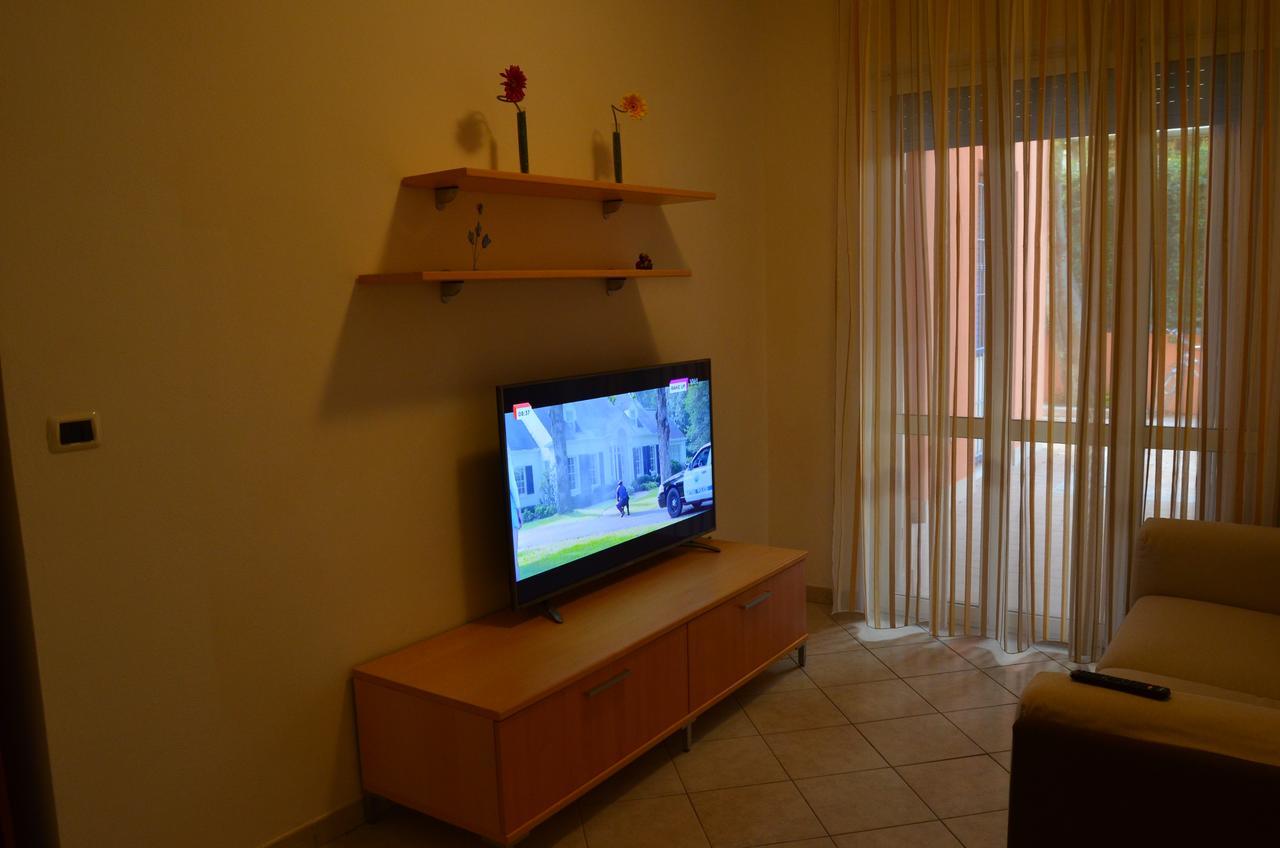 Residence Verbena Rimini Buitenkant foto
