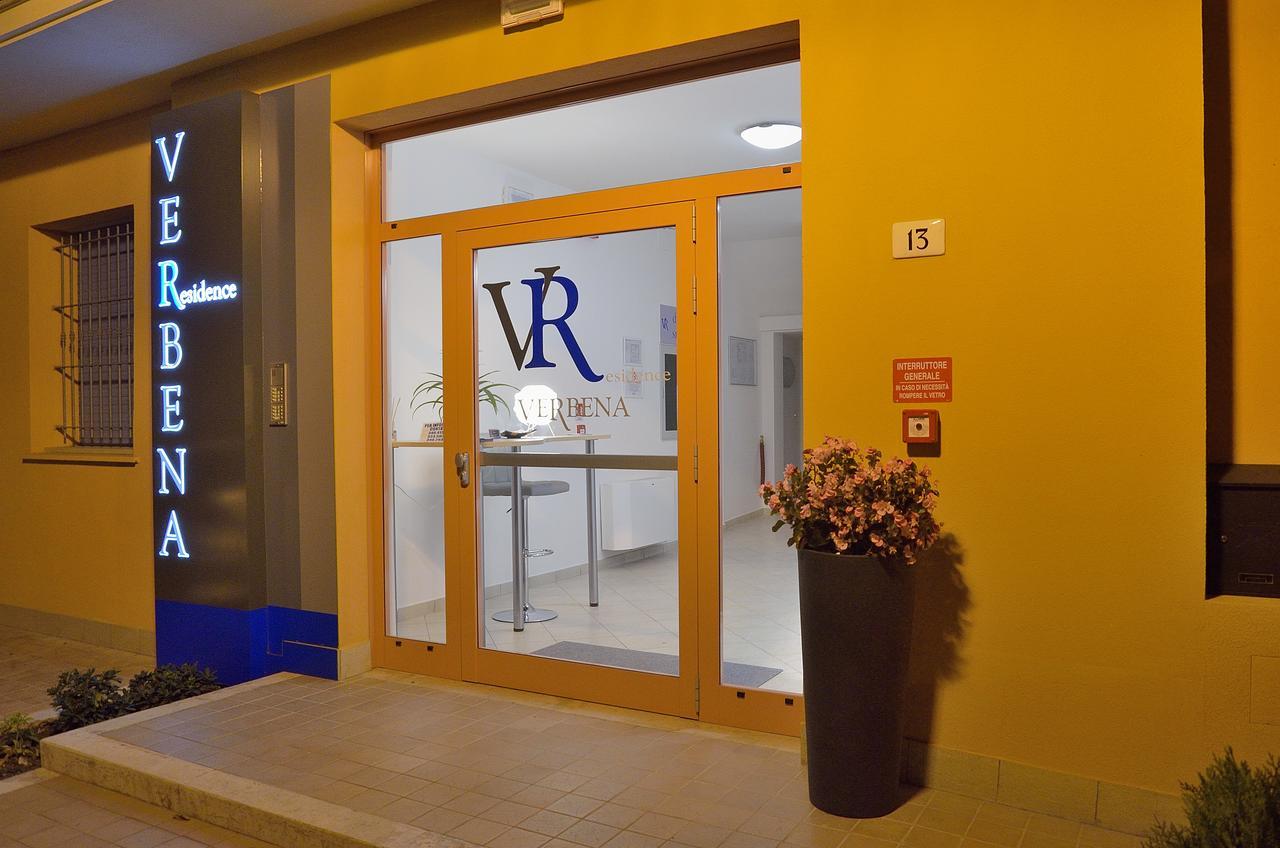 Residence Verbena Rimini Buitenkant foto