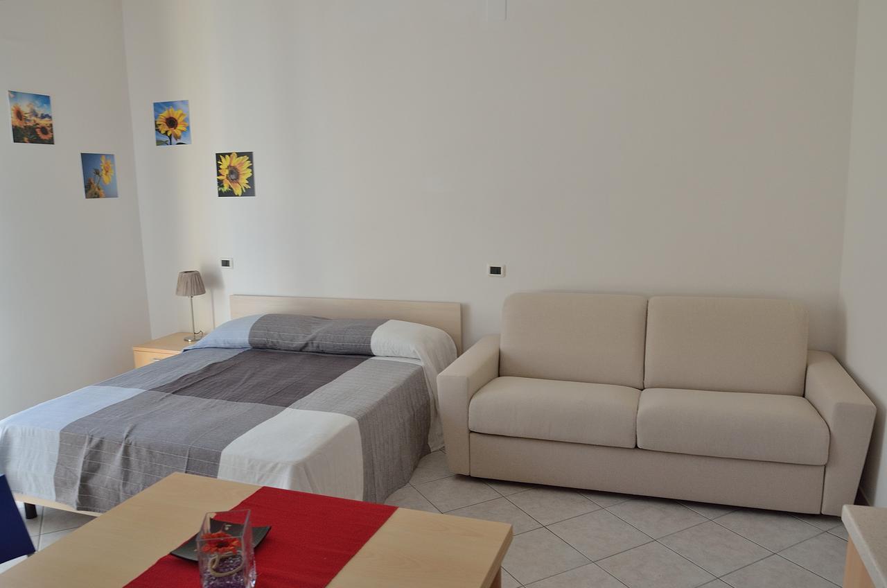 Residence Verbena Rimini Buitenkant foto